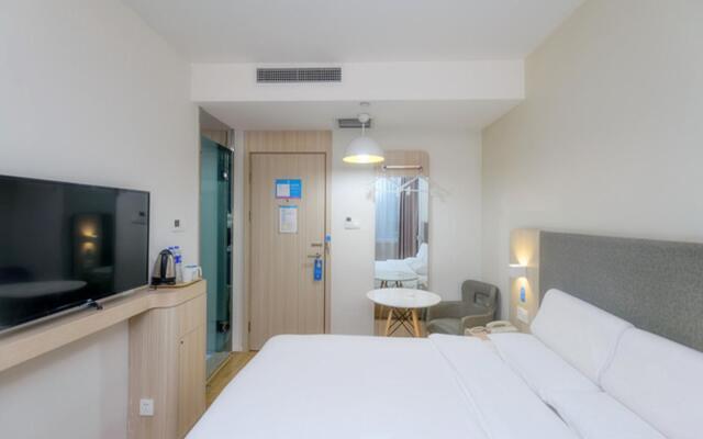 Hanting Hotel Zhengzhou Gaoxin District Headquarters Enterprise Base