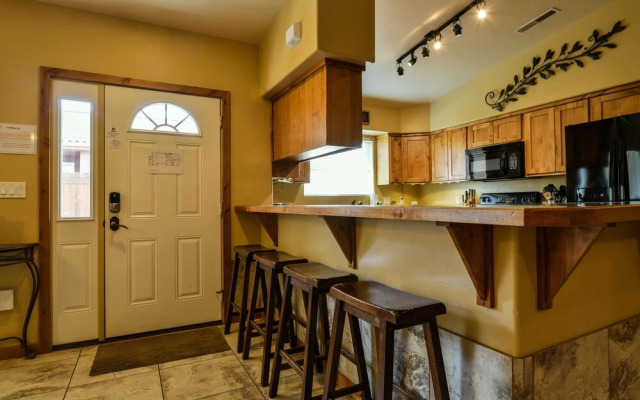 Cottonwoods 469
