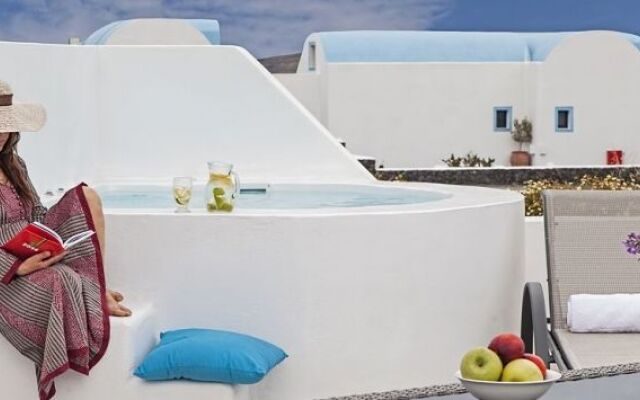 Athiri Santorini Hotel