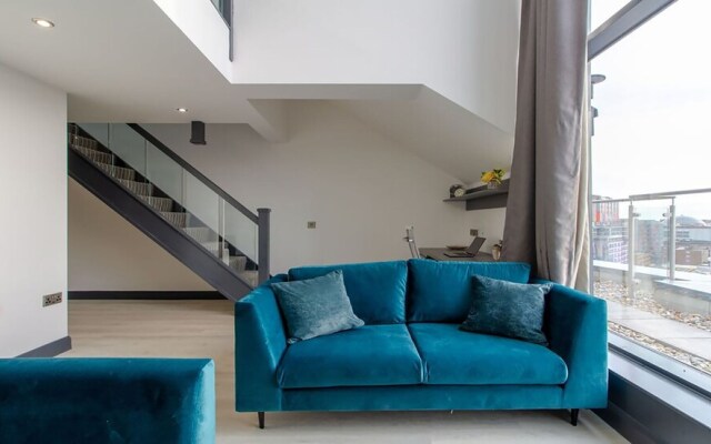The Residence Coventry by Paymán Club