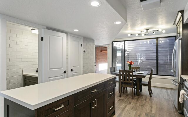 Park Ave Condos Captain Molly 1841, Park City