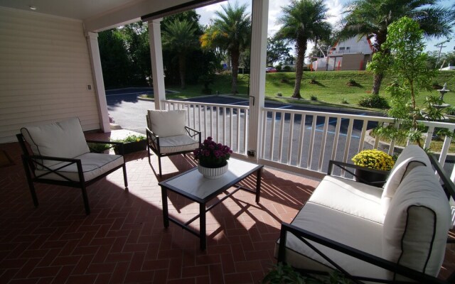 The Capitol Inn Tallahassee