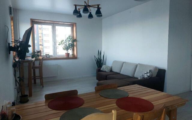 Olivinn на набережной Варкауса