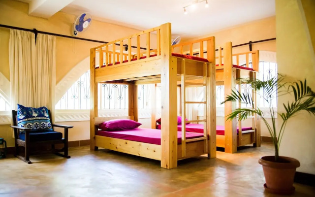 Footprints House