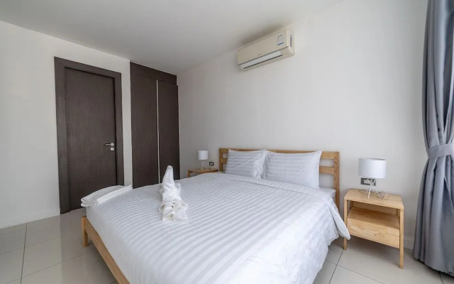 The Point Pratumnak by PSR ASIA