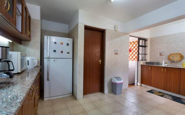 Bamboo Suites by Edmor suites