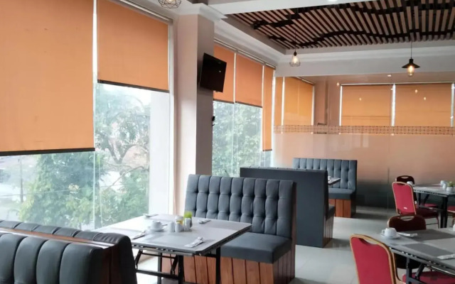 UNP Hotel and Convention Center