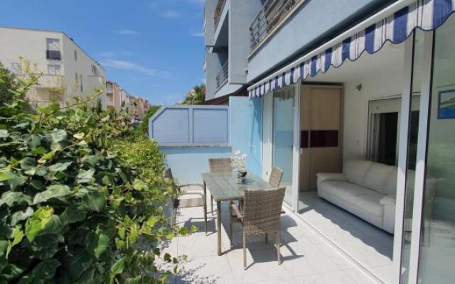 Apartment Diana Split Znjan