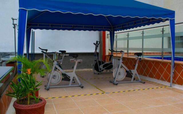 Hotel Plaza Versalles