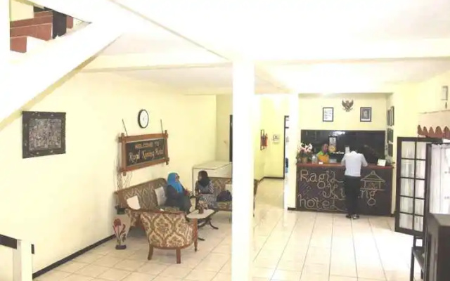 Hotel Ragil Kuning