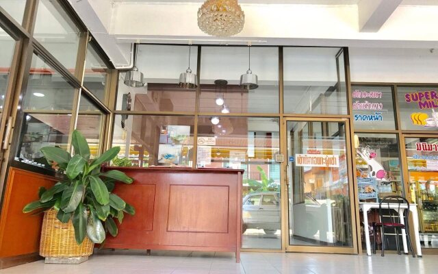 Tat Residence