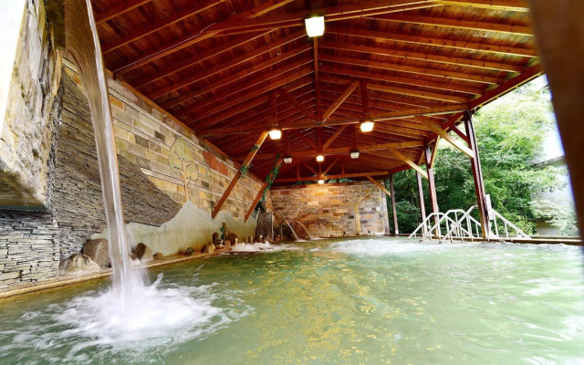 Jenq Yang Hotspring Hotel