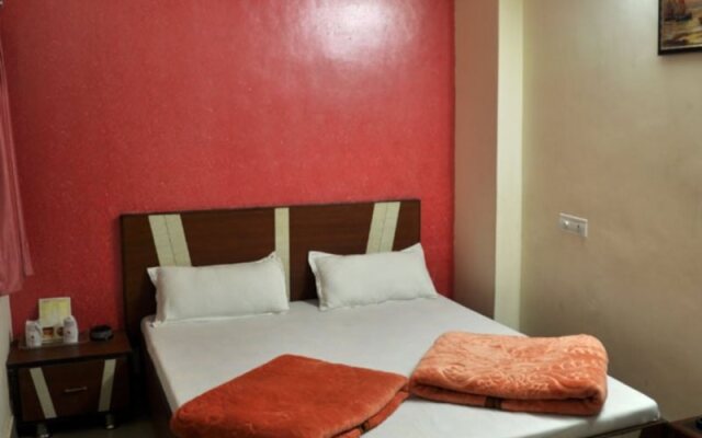 Hotel Pukhraj
