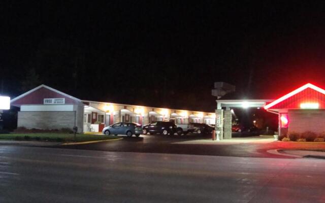 Pinconning Trail Inn Motel