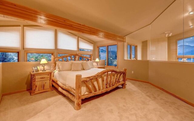 10 Mile Range Retreat - Peace, Seclusion & Access