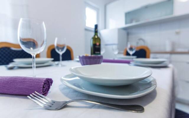 Awesome Home in Zadar With 3 Bedrooms and Wifi