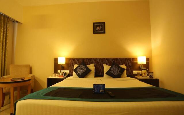 OYO Premium Near Trichy Railway Station