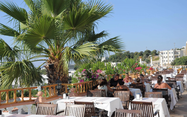 Phoenix Sun Hotel