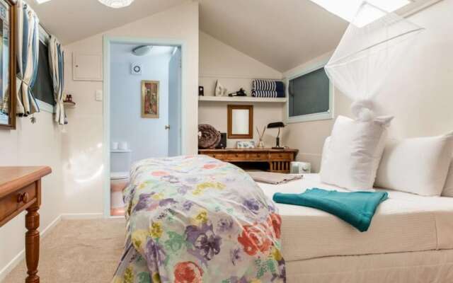 Palm Beach Bungalows