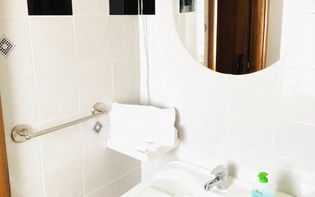 Green Gallery Hotel and Restaurant