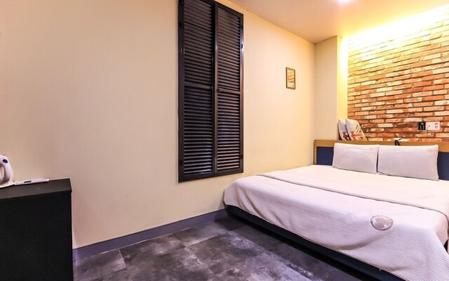 Changwon Masan IVE Hotel