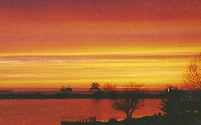 Royal Roads Oceanfront Vacation Rental