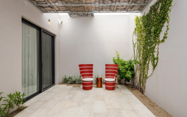 The Club at Solaz, Luxury Villas
