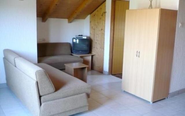 Apartment Obala Petra Kresimira Iv 2