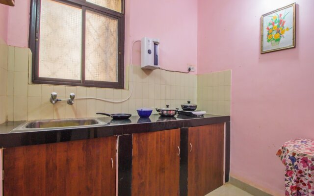 OYO 15934 Home Traditional 3BHK Bainguinim