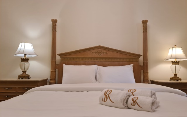 Amazing stay at Dubai Downtown - Souk Al Bahar