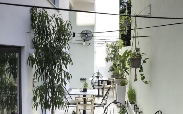 Roseum Boutique Hotel