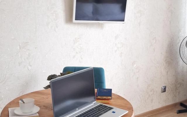 Апартаменты на улице Хохлова 8