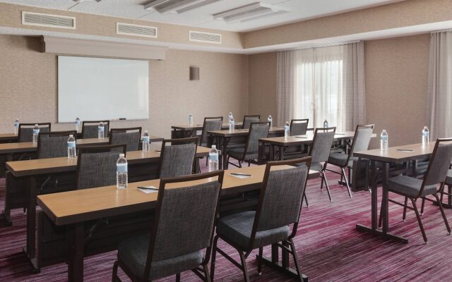 Courtyard Philadelphia Willow Grove