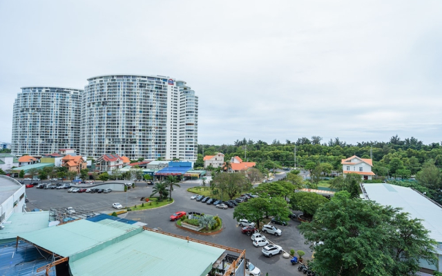 Cozrum Homes - Phoenix DIC Apartment