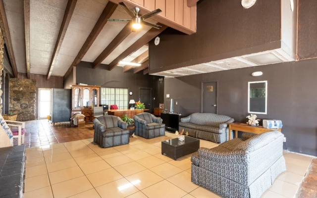 Hotel O Bay City, TX-35