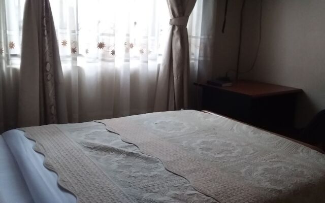 Trust White Hotel