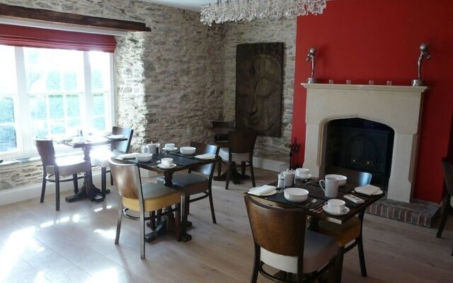 Strete Barton House