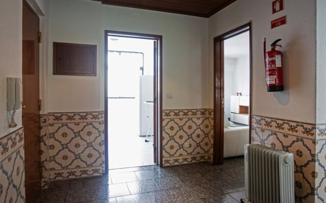 Charming 2 Bedroom Apartment in Lisbon