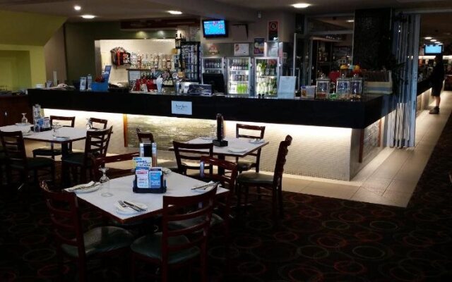 Warners Bay Hotel