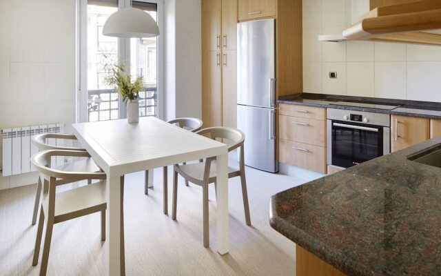 Mirakruz T Apartment by FeelFree Rentals