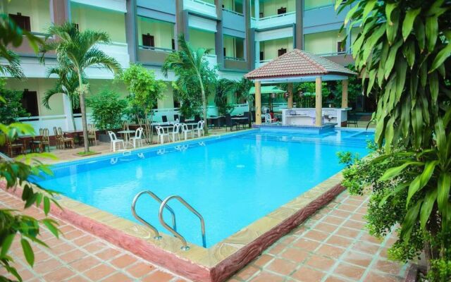 Sihanoukville Plaza Hotel
