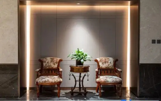 Zhongzhou International Hotel