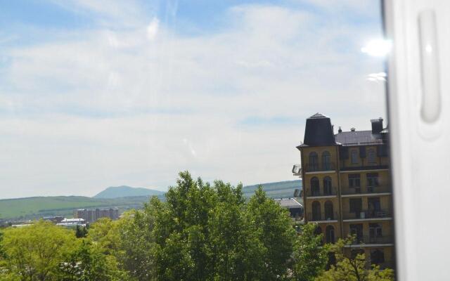 Апартаменты на улице Луначарского