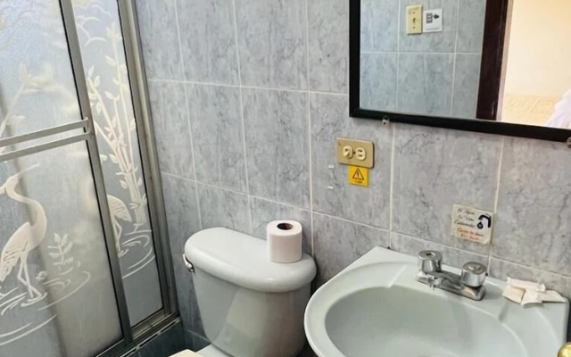 Hotel Estrellita Inn
