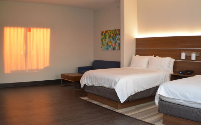 Holiday Inn Express Hotel & Suites Seguin by IHG