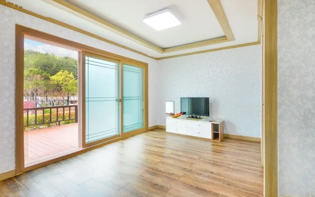 Samcheok Herb Pension