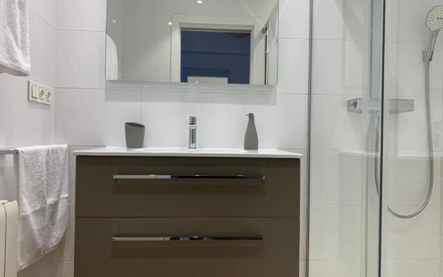 Residencial Sanz-Enea a 100m de la playa