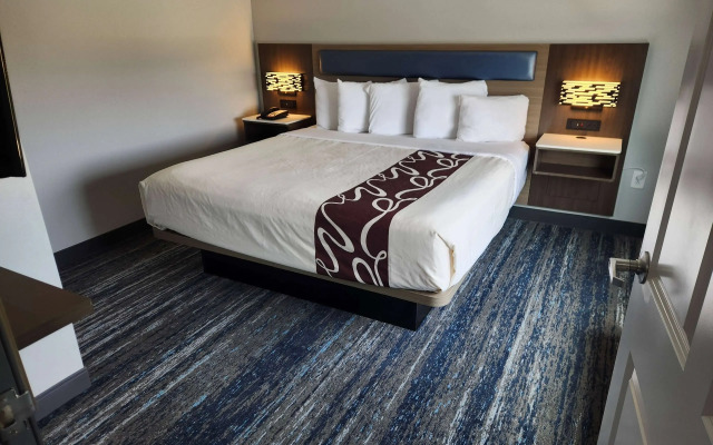 La Quinta Inn & Suites by Wyndham Warner Robins - Robins AFB