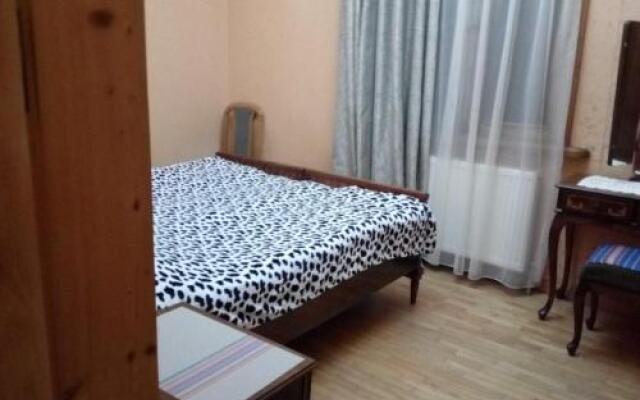 Guest House Agmashenebeli 229