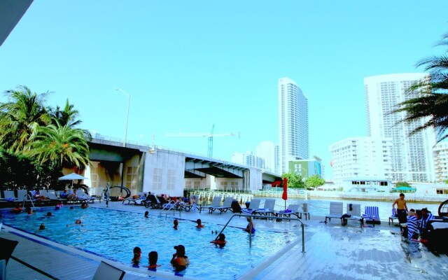 Hallandale Beach by 1stHomeRent